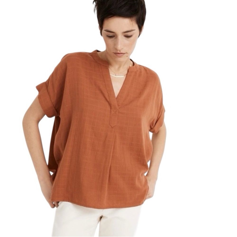 Madewell said Lakeline
Popover Shirt in Textural
Plaid Burnt Clay Orange